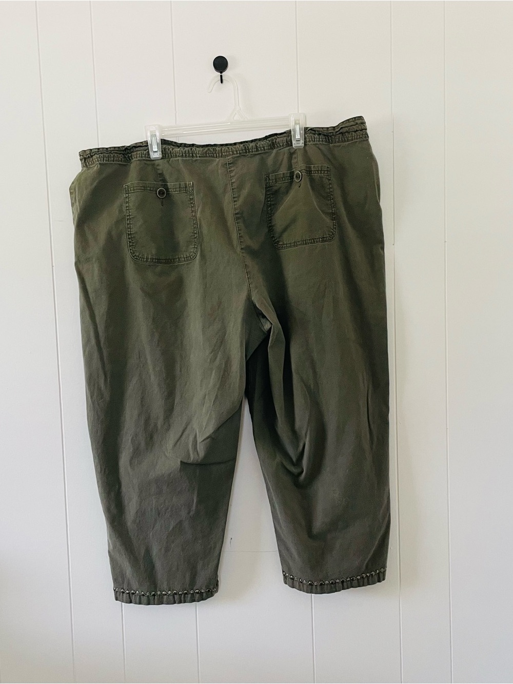Ruby Rd. Olive Green Drawstring Capris - Picture 5 of 8